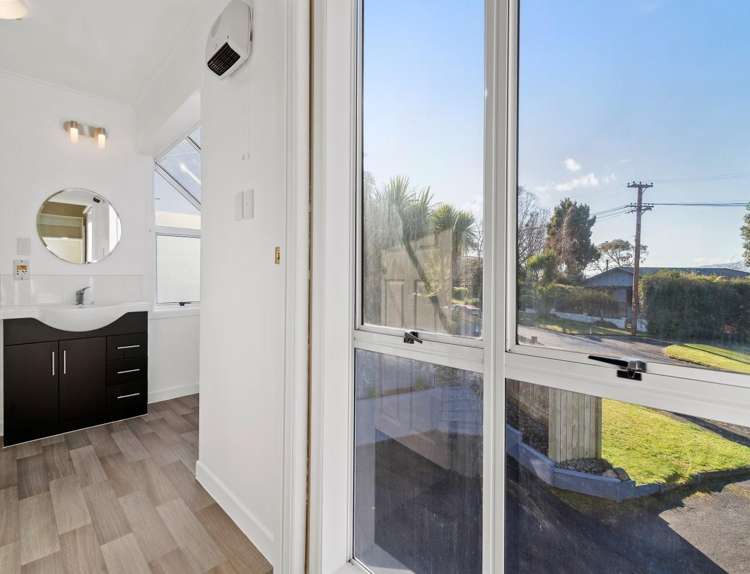 22 Grand Vue Road Kawaha Point_7