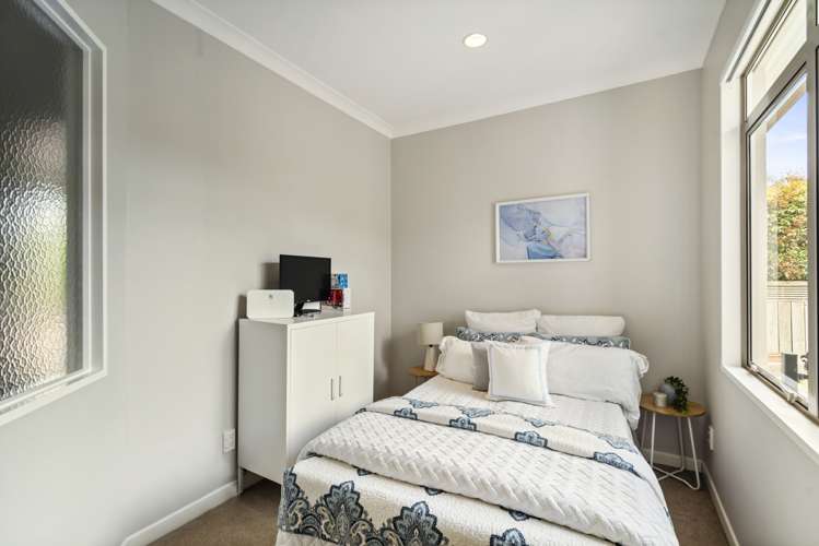 11 English Oak Drive Schnapper Rock_23