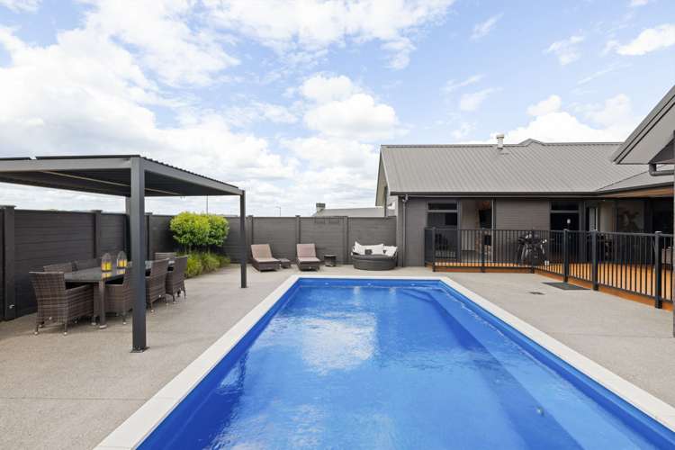 14 Artistic Avenue Leamington_24