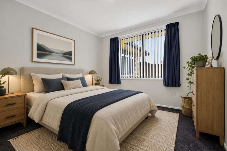 7 Kingroyal Lane Hamilton East_18