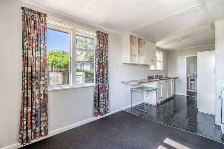 84 Lithgow Street Glengarry_5