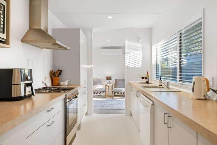 23 Grace Crescent 1140_6