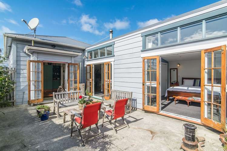 22 Boyd Terrace Newtown_0