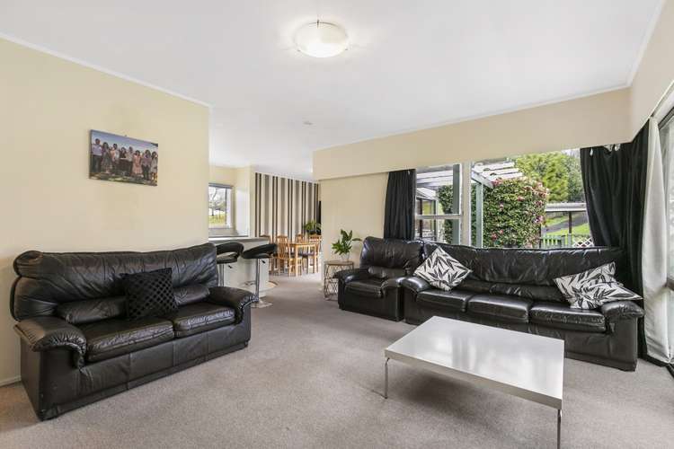 1/53 Ayton Drive Totara Vale_1