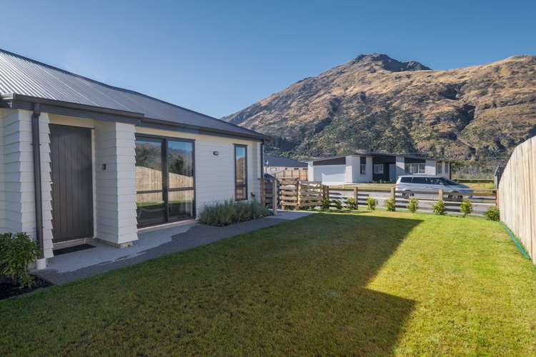 22 Regent Street Lower Shotover_4
