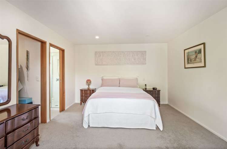 90 Cutts Road Russley_16