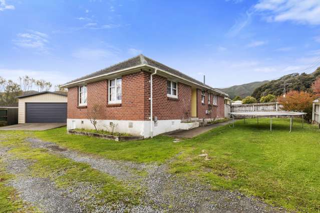 171 Waddington Drive Naenae_3