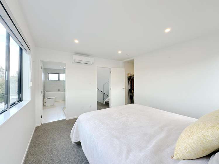 17a Winhall Rise Remuera_9