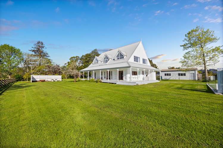 161 Monument Road Clevedon_32