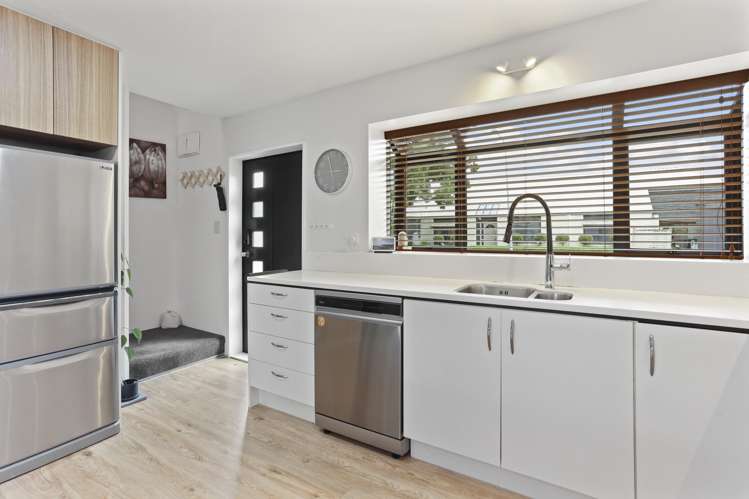 10 Pyatt Place Redwood_22