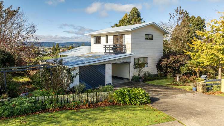 63 Grant Road_3