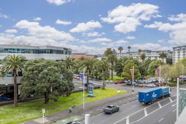 302/85 Beach Road Auckland Central_4