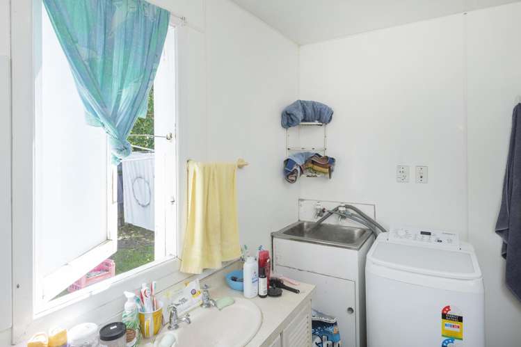 72 Awapuni Road Awapuni_17