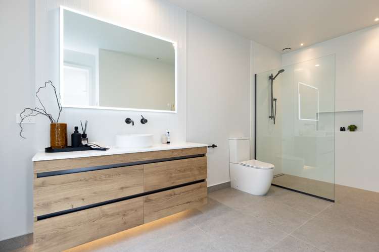 1c Pengover Avenue Leamington_17