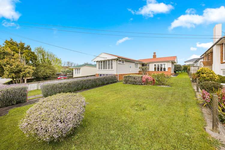 397 Richardson Road Mount Roskill_24