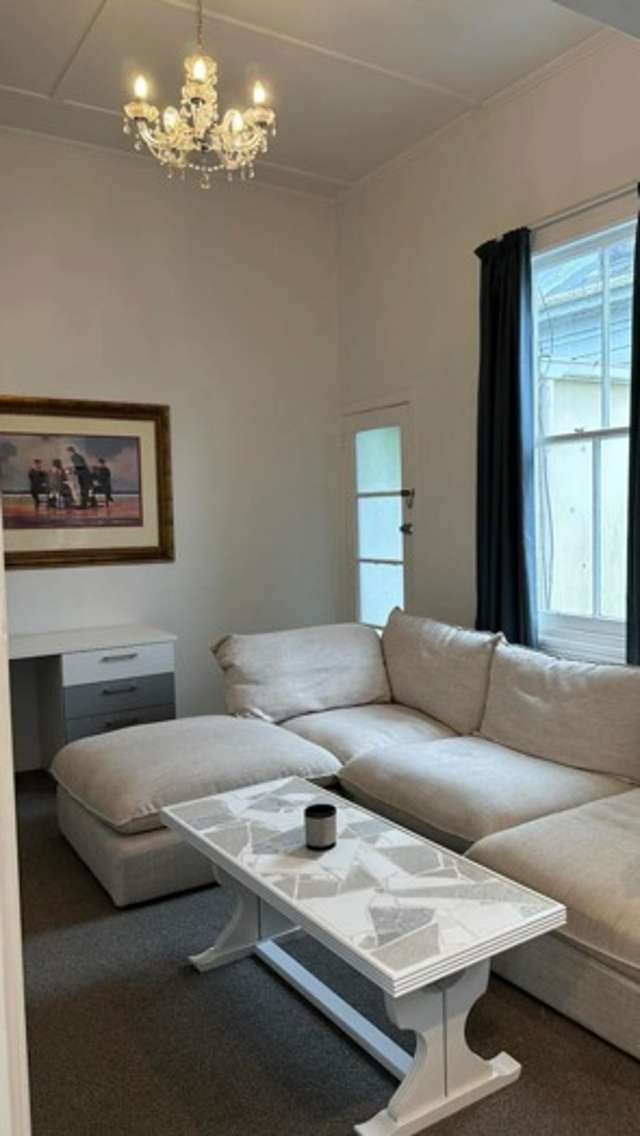 2/216 Balmoral Road 1728_2