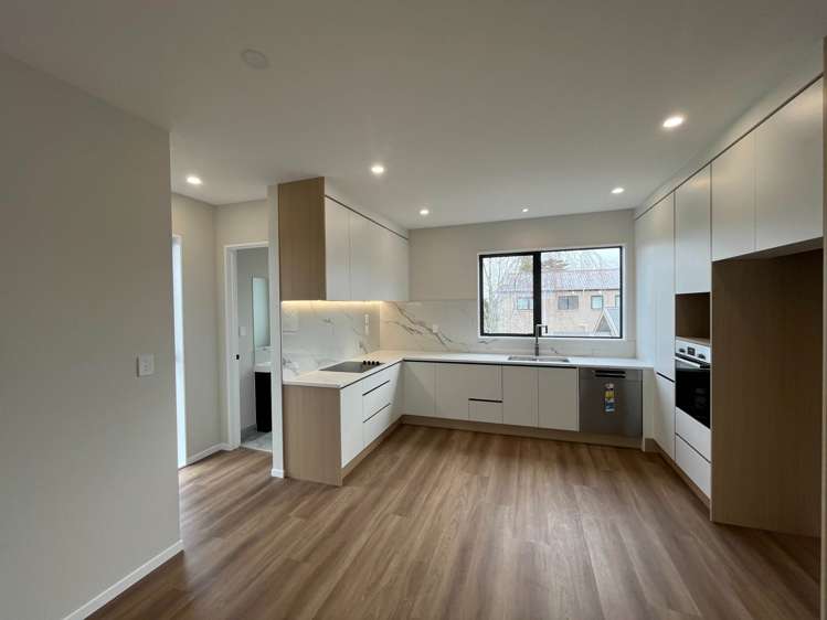 1/18 Richardson Road Mt Albert_13