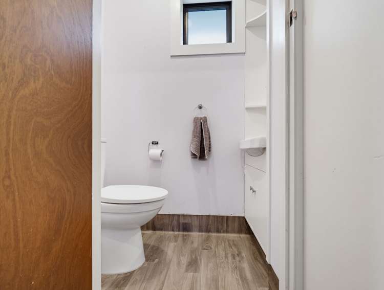 25 & 27 Totara Street Kaka Point_25