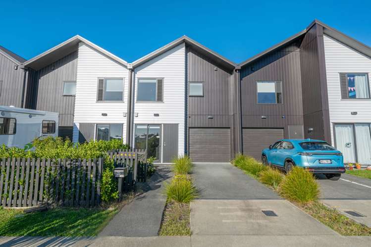 35 Koura Drive Red Beach_24