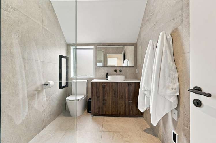 3A Browns Road Saint Albans_16