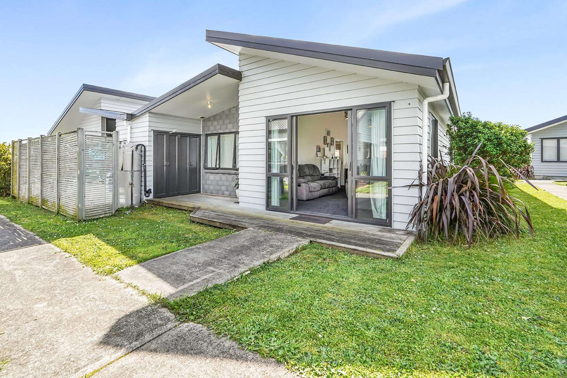 2/4 Shakespeare Avenue Enderley_0