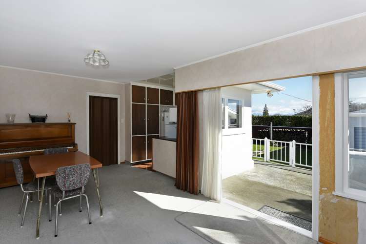 8 Reeves Street Stoke_6