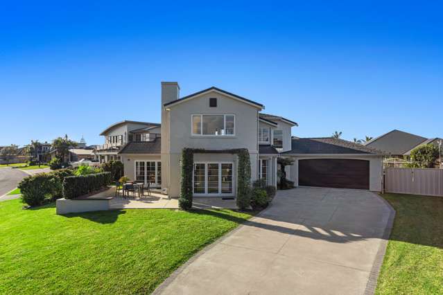 Family Haven with Harbour Views