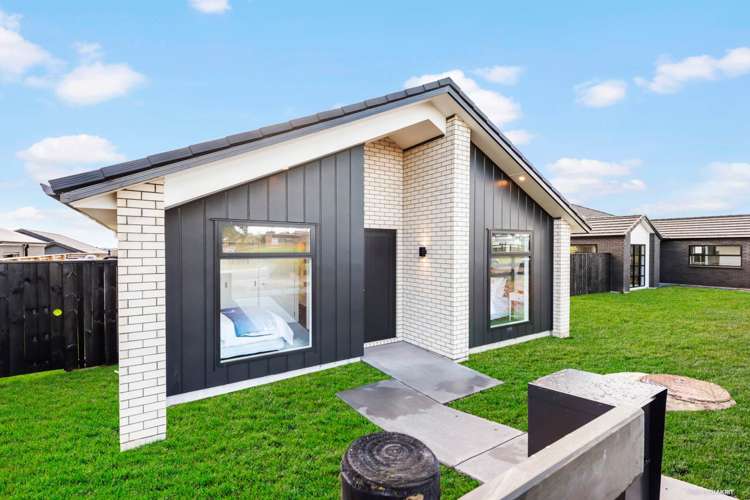 15 Puhitahi Hill Road_0