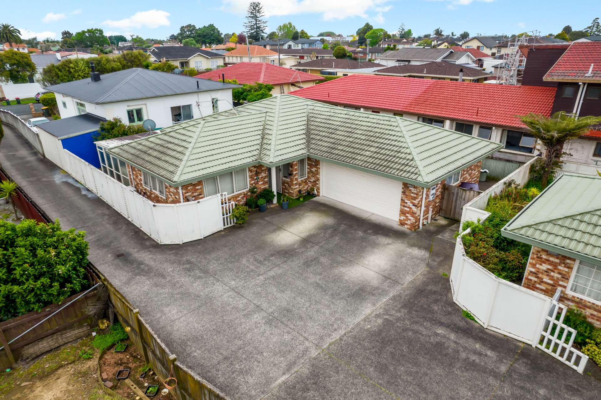 2/83 Victoria Road Papatoetoe_0