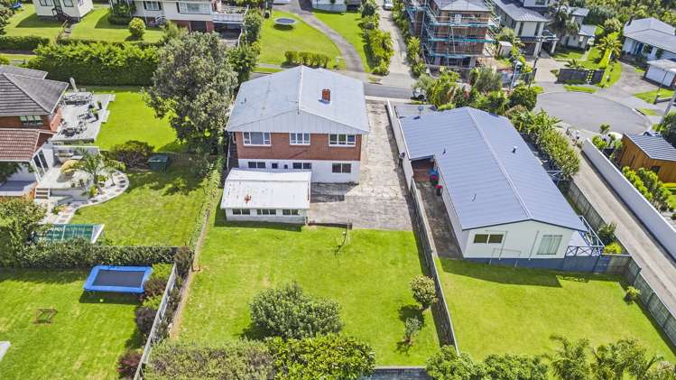 5 Calder Place Wai O Taiki Bay_8