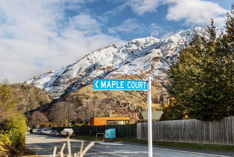 1a Maple Court Arthurs Point_24