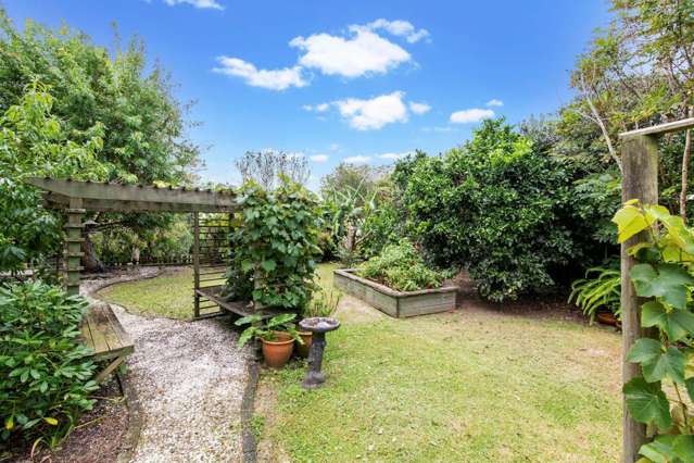 30 Rosario Crescent Red Beach_4