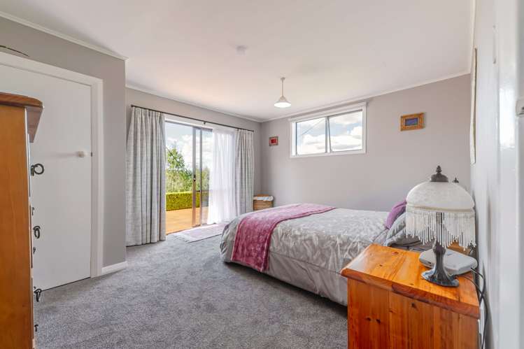 53 Godley Street Halcombe_12