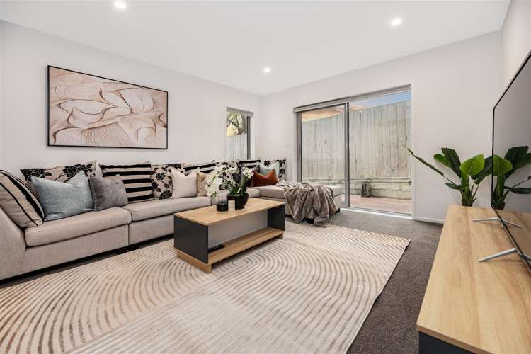 8b Greenberry Drive Ranui_1