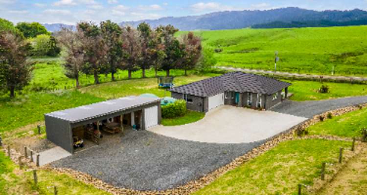 713a Kaiaua Road_0