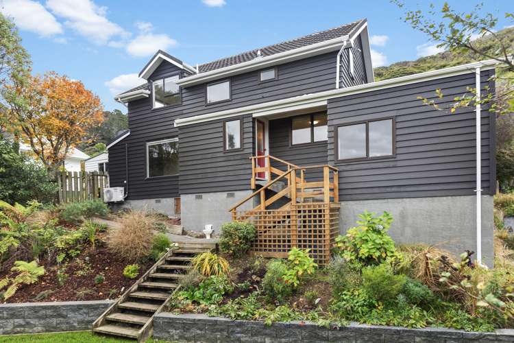 85 Percy Dyett Drive Karori_14