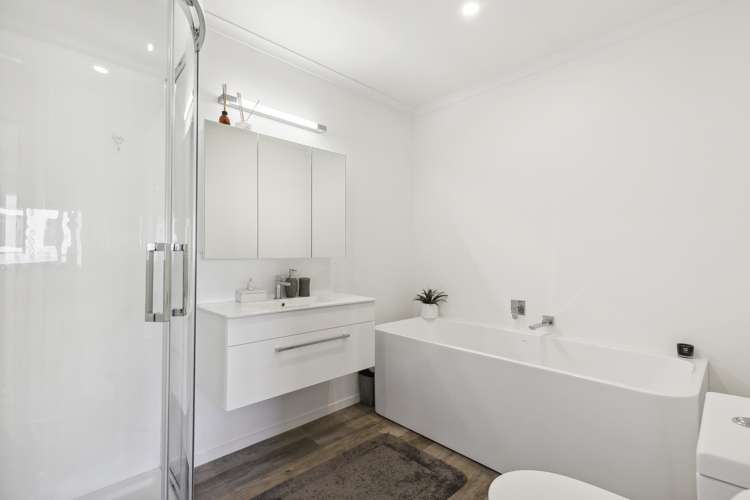 28 Bluff Road Porirua_9