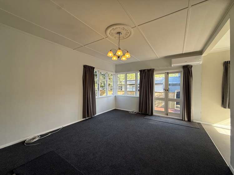 97 Reynolds Street Taita_2
