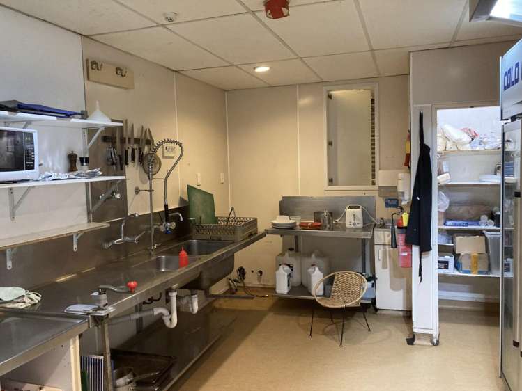 Part Unit 12, 20 Clyde Street Hamilton East_5