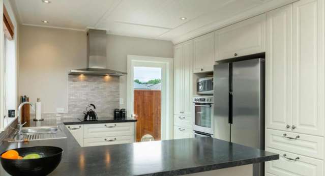 34b Nelson Street Burleigh_2