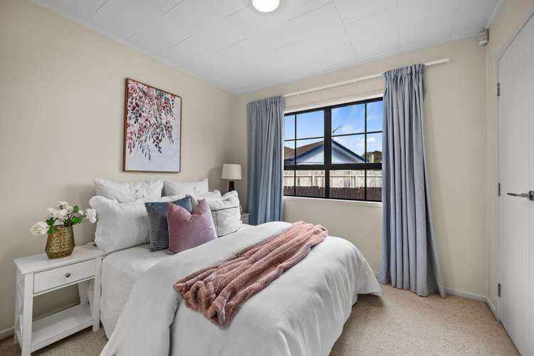 79 Santiago Crescent Unsworth Heights_15