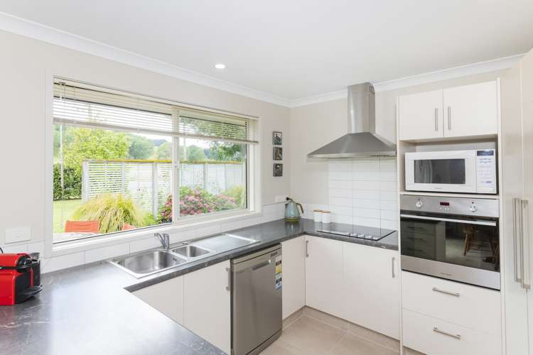 2 Sterling Park Lytton West_6