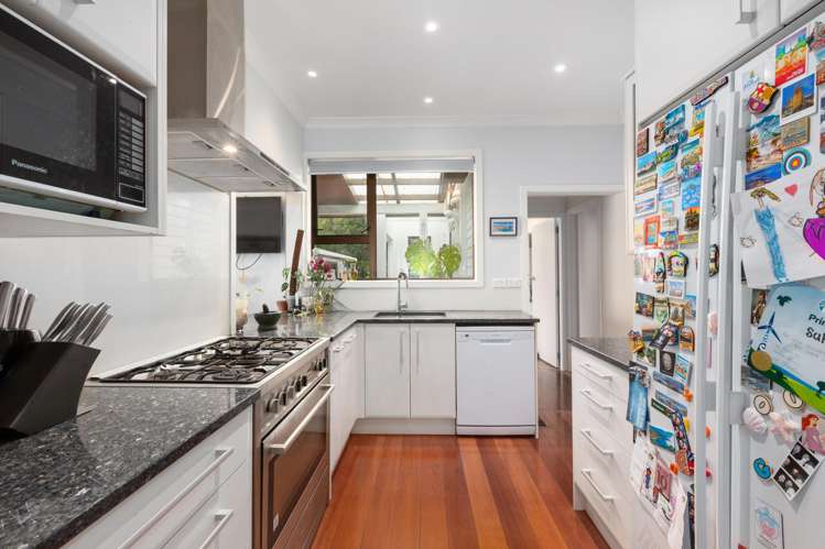 15 Glamis Avenue Strathmore Park_8