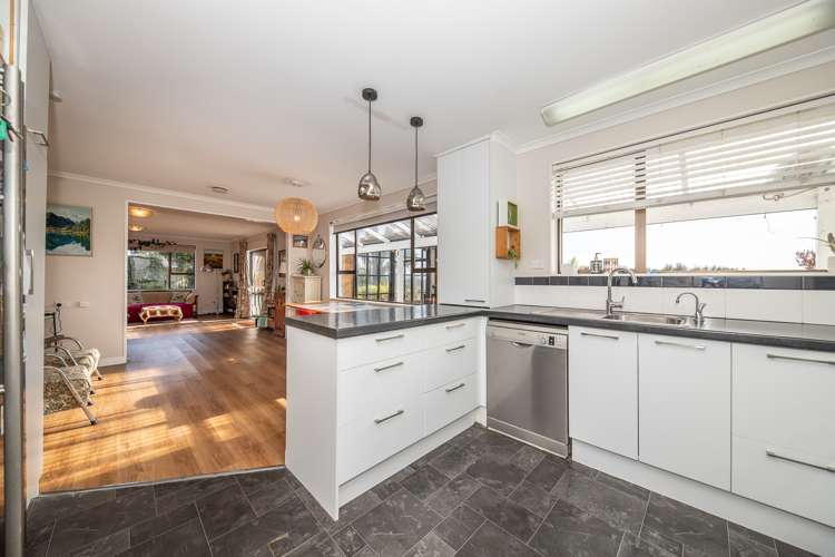 57 Caledonian Road Westport_18