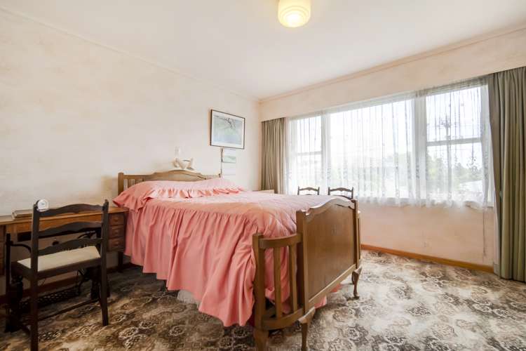 221 Tukapa Street Westown_10