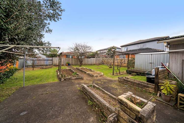 18 Lipscombe Avenue Papatoetoe_15