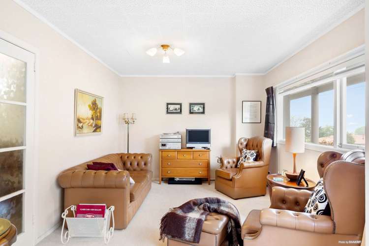 70 Jaemont Avenue Te Atatu South_18