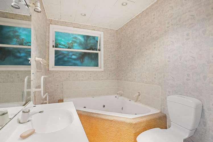 21 Wyndrum Avenue Waterloo_14