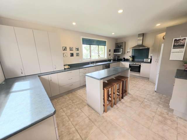 374 Airedale Road Weston_1