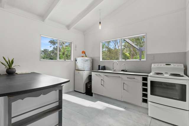 190A Howard Road Orere Point_2